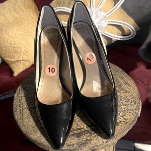 Patent leather closed toe stilettos